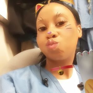 Meet your Posher, Kym